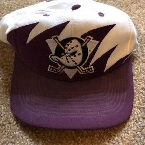 LA ducks hat—reserved